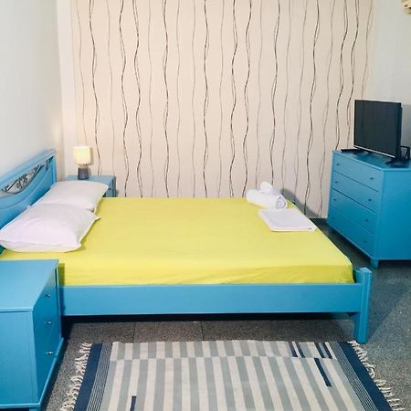 Appartement Plouto Isimeriahomz à Thessalonique Extérieur photo